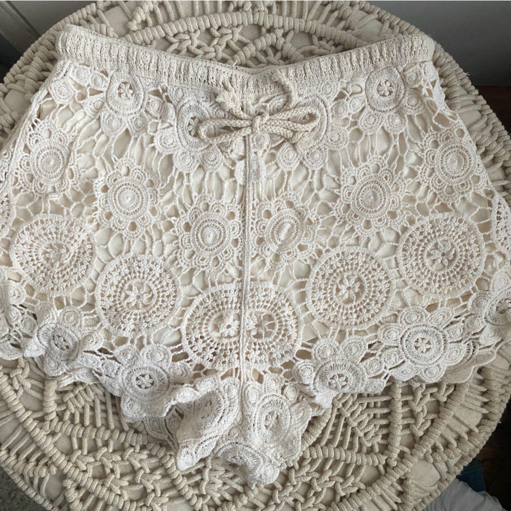 Cream Crochet Lace shorts